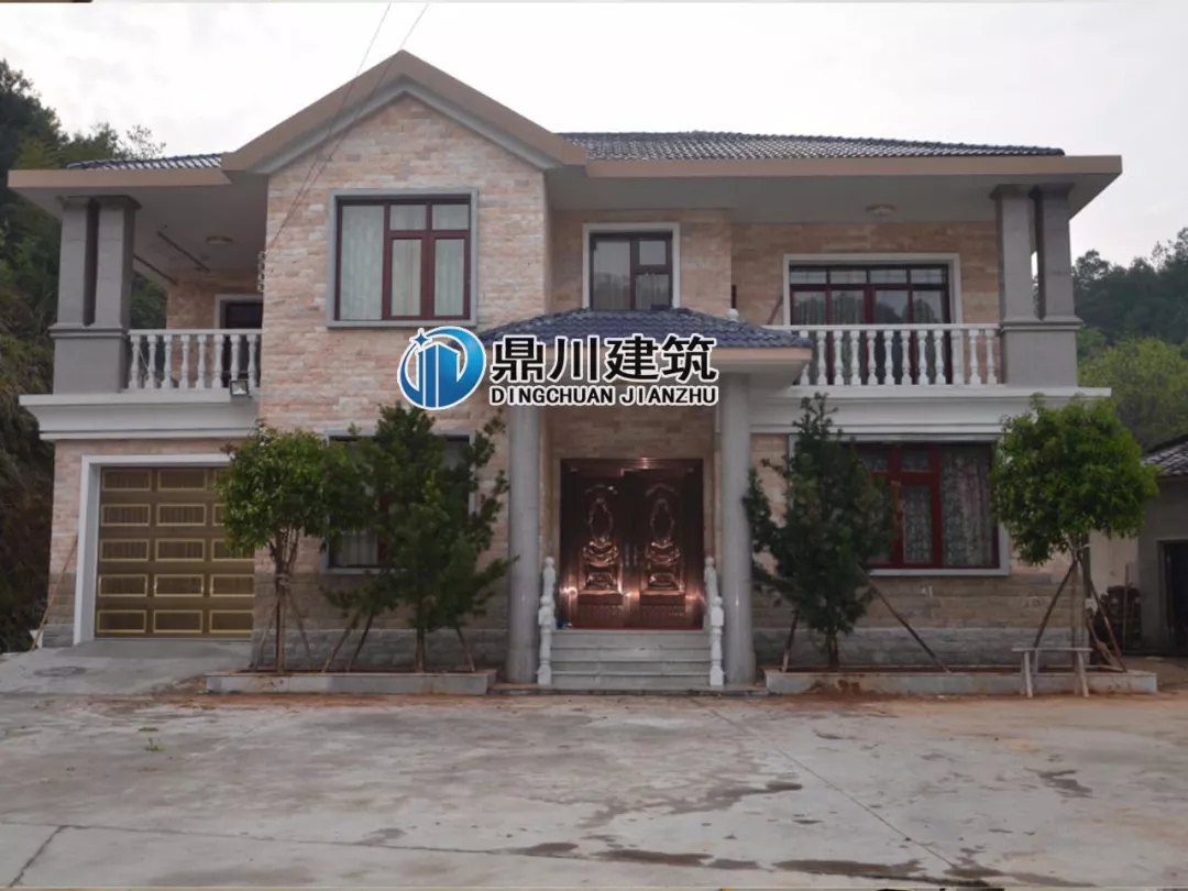 主體37萬的二層自建房設(shè)計(jì)，實(shí)拍美到爆，配上歐式構(gòu)件更有檔次！