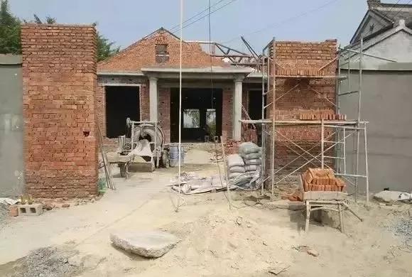 一款美觀經(jīng)濟(jì)又實(shí)惠的一層帶閣樓農(nóng)村自建別墅